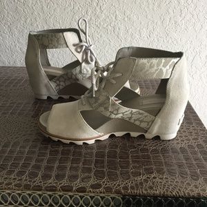 Sorel Joanie Lace Up Sandals Wedges 12 White Dove